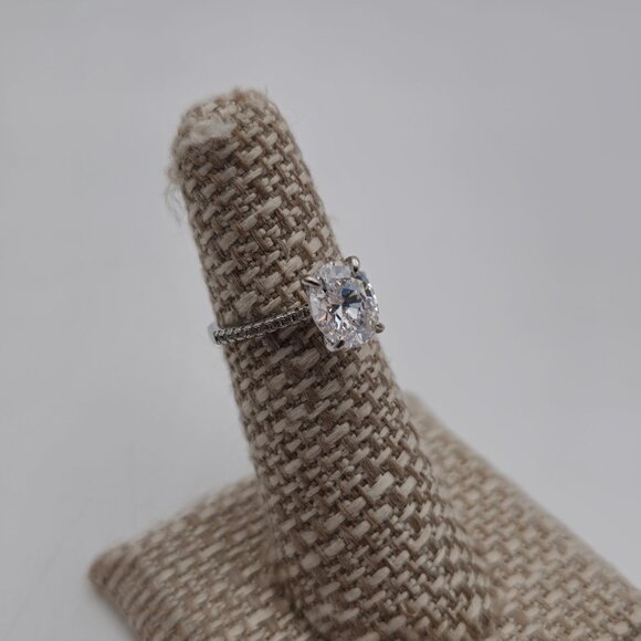 Size 5 Sterling Silver Cute Oval Cubic Zirconia Ring A3598 - Picture 3 of 9